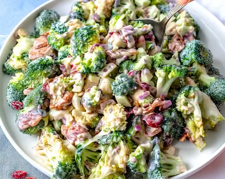 Creamy Broccoli Salad (No Bacon)