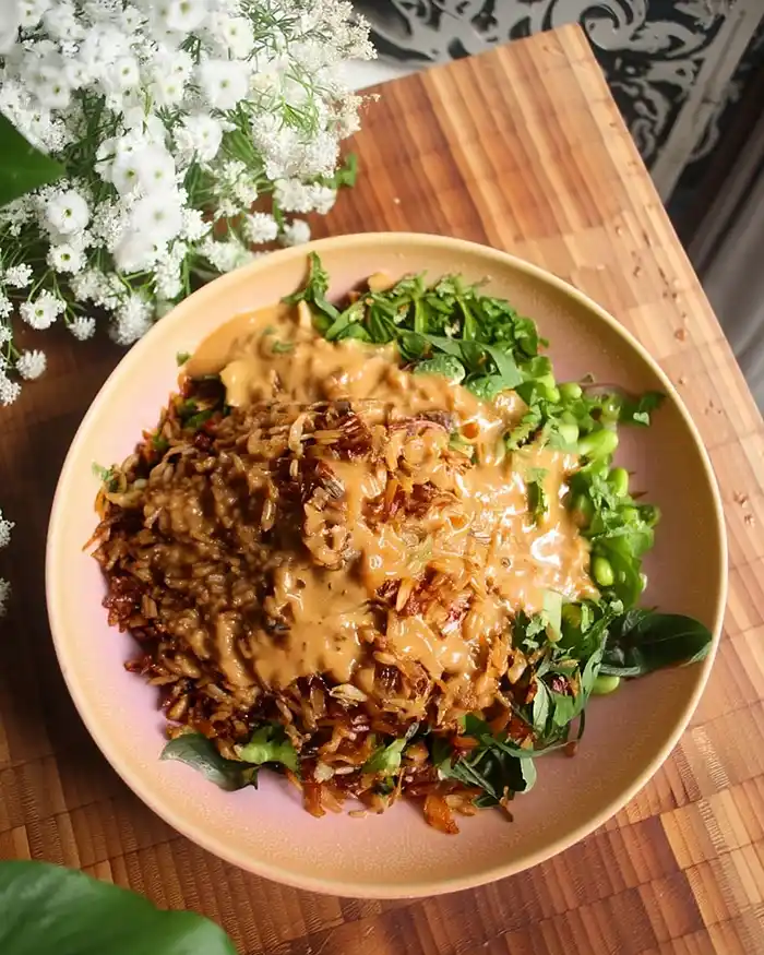 Salad With Crispy Onions